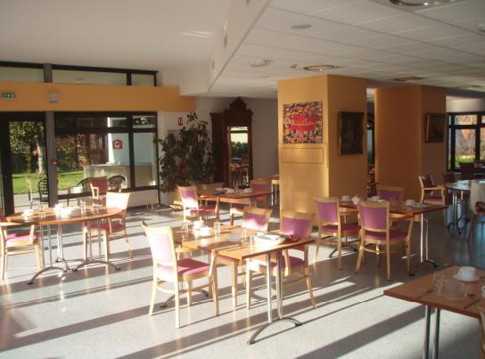 DIACONAT Salle à manger